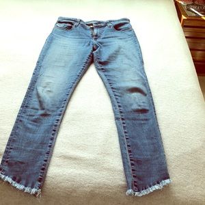 AG Farrah Skinny Ankle jean